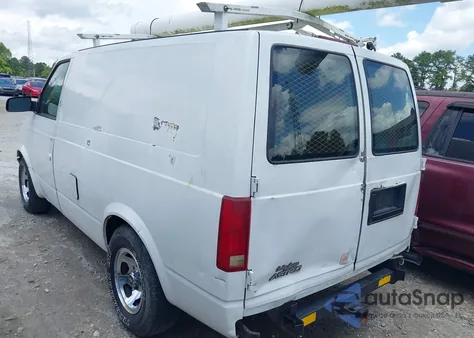 2000 Chevrolet Astro z USA, uszkodzony, nr VIN 1GCDM19W9YB187533